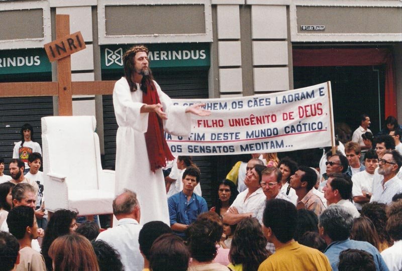 inri-cristo-parade-2